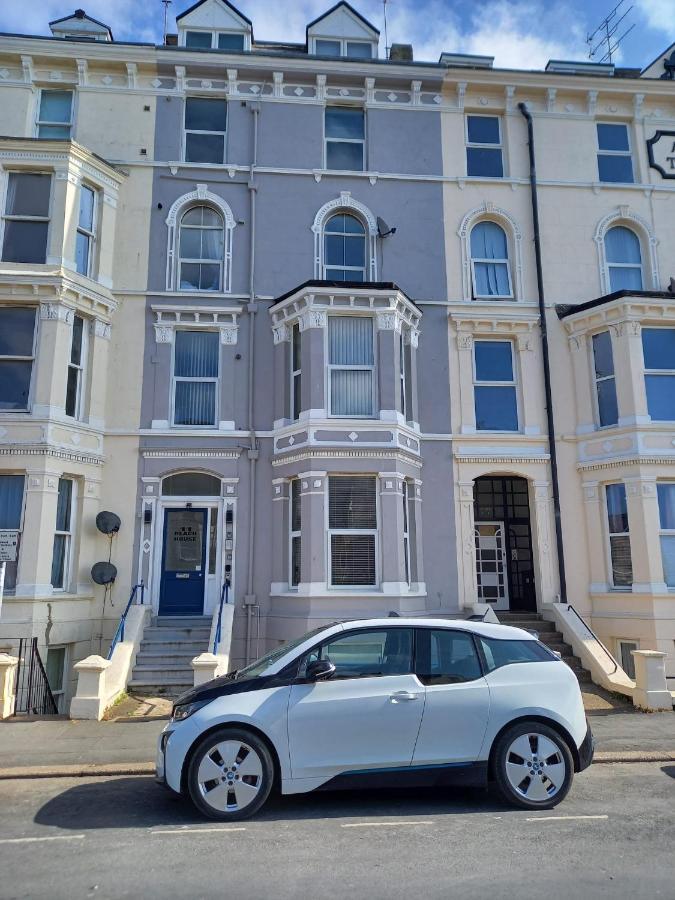 2 Beach House Bridlington Exterior photo
